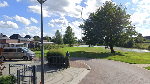 Waterspoor ter hoogte van nr. 73 1