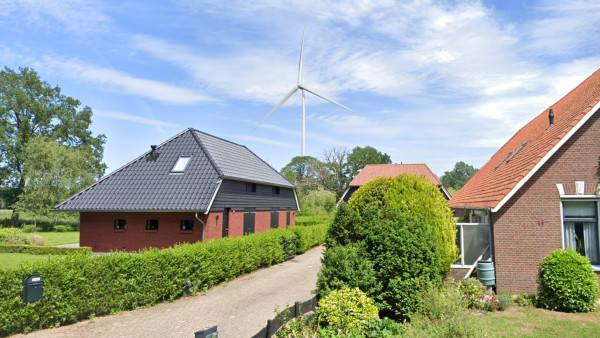 Ypeloweg t.h.v. nr 18 zicht op noordelijke molen